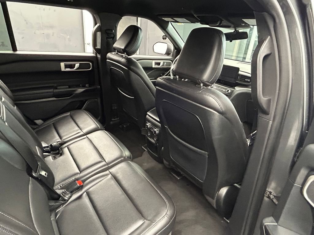 Used 2020 Ford Explorer XLT w/ Equipment Group 202A image 48