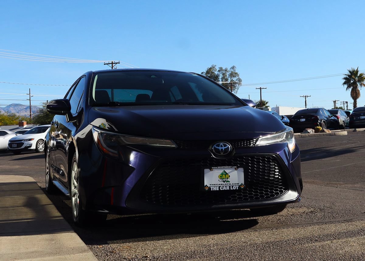 Used 2022 Toyota Corolla LE FWD image 18