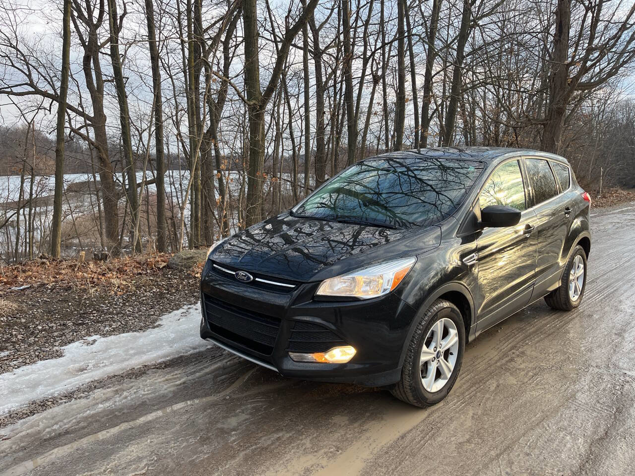 Used 2015 Ford Escape SE