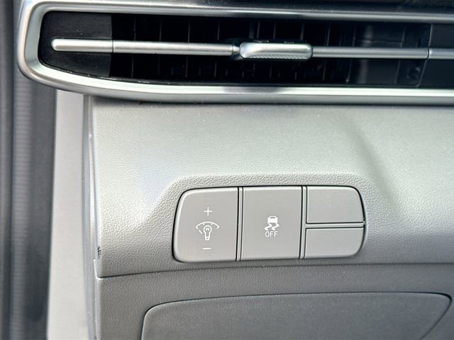 Certified 2025 Hyundai Elantra Sport FWD image 10