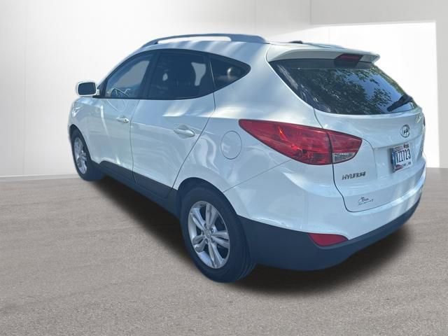 Used 2011 Hyundai Tucson GLS FWD image 3