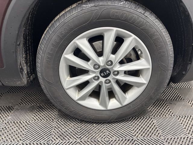 Used 2019 Kia Sorento LX w/ LX Convenience Package image 7