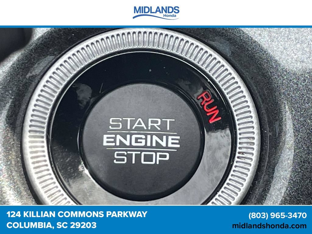 Used 2023 Jeep Grand Cherokee Altitude RWD image 25