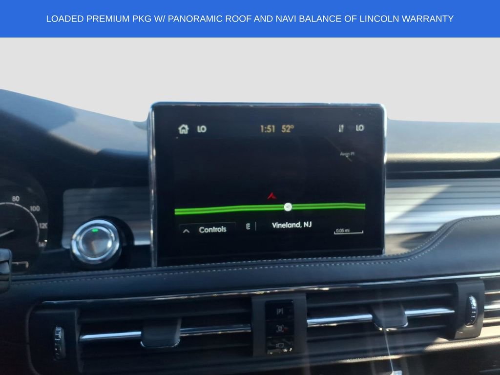 Used 2022 Lincoln Corsair AWD w/ Premium Package image 29