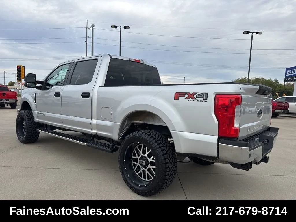 Used 2017 Ford F250 XLT w/ XLT Value Package image 15