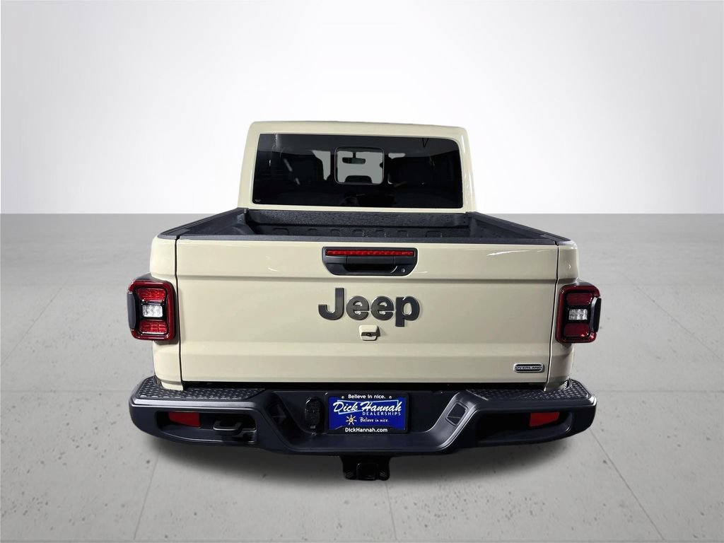 Used 2022 Jeep Gladiator Overland w/ Popular Equipment Package AWD/4WD image 7