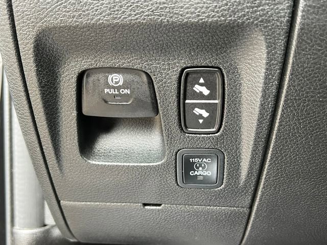 Used 2025 RAM 1500 Limited AWD/4WD image 29