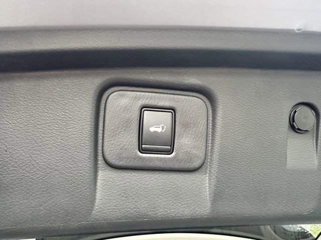 Used 2024 Nissan Murano SL AWD/4WD image 44