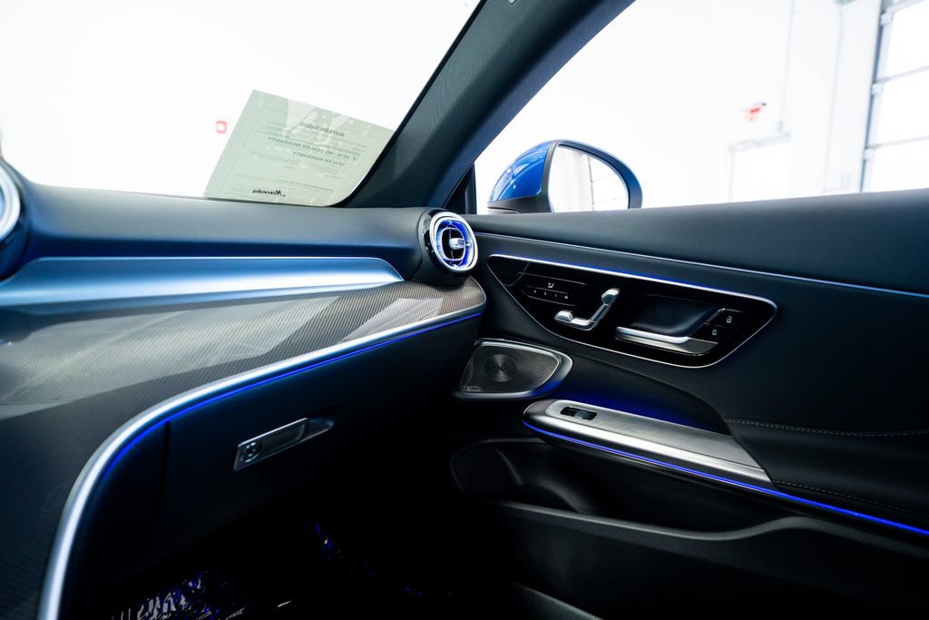 Used 2024 Mercedes-Benz CLE 300 4MATIC Coupe image 43