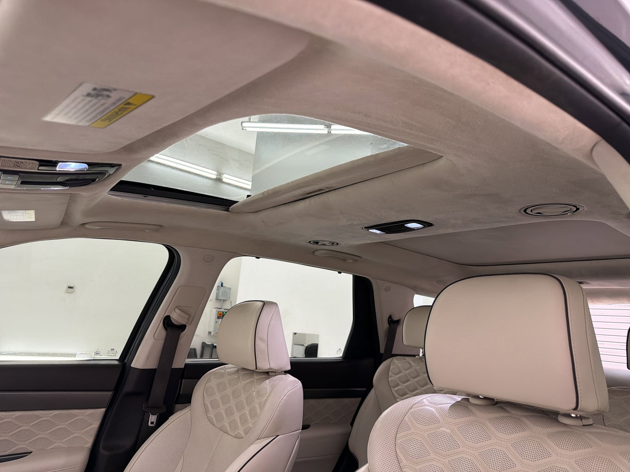 Used 2020 Hyundai Palisade Limited FWD image 14