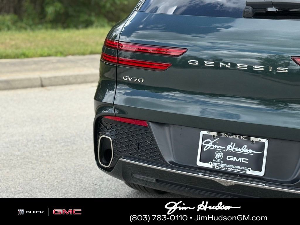 Used 2023 Genesis GV70 2.5T w/ Advanced Package image 15