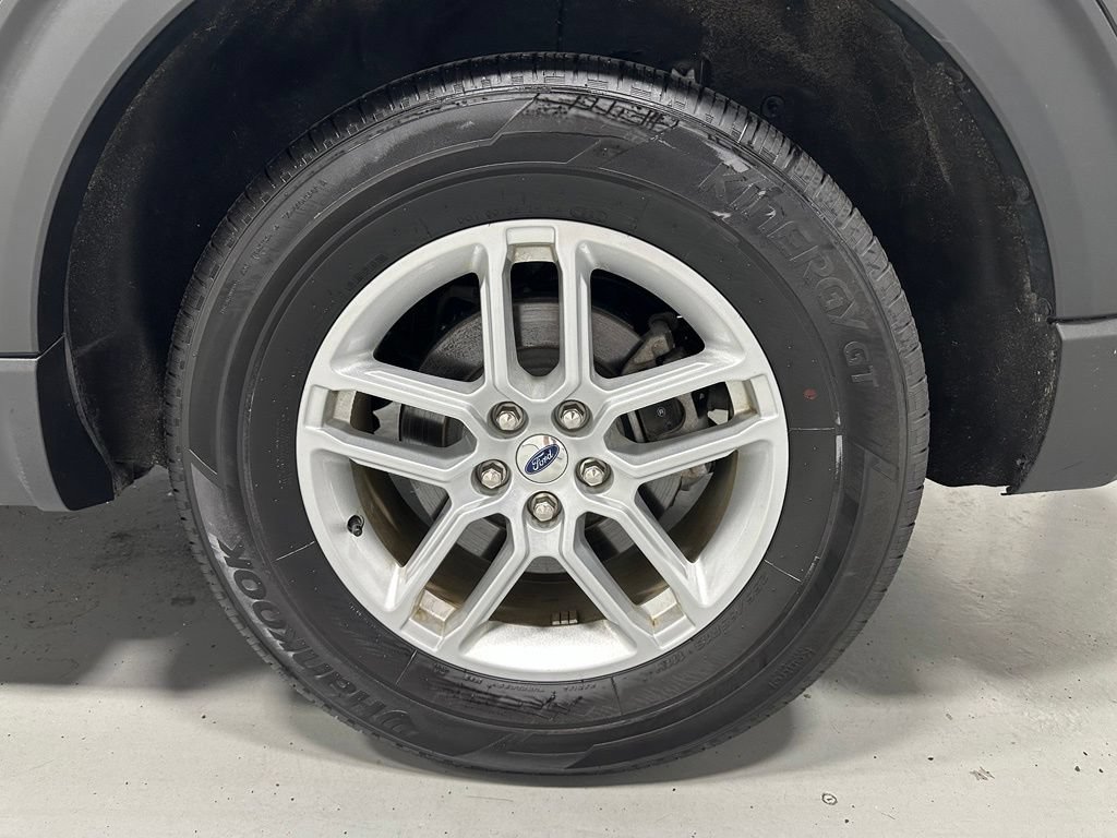Used 2025 Ford Explorer Active AWD/4WD image 63