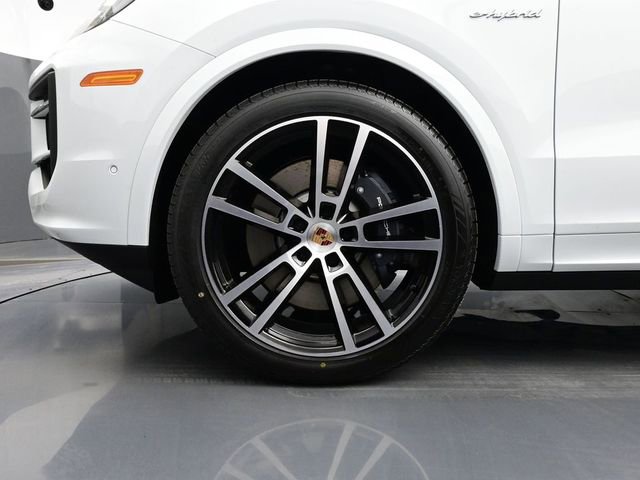 New 2026 Porsche Cayenne E-Hybrid Coupe image 6
