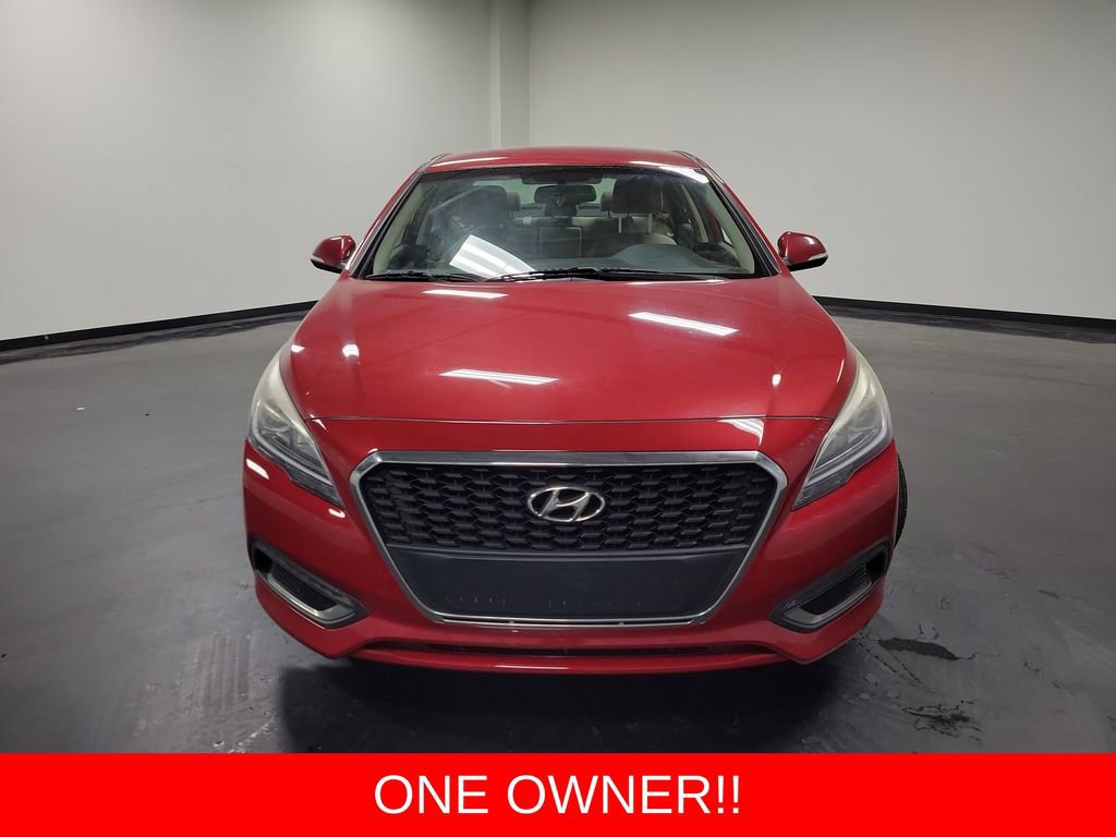 Used 2016 Hyundai Sonata SE FWD image 2