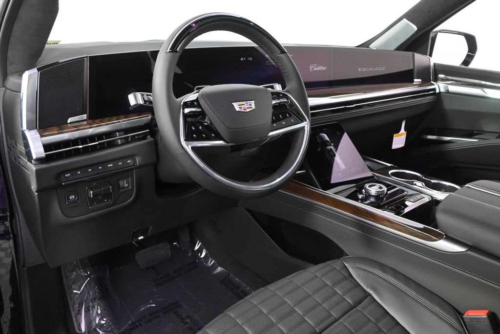 New 2026 Cadillac Escalade Platinum Sport w/ LPO, ONYX Package AWD/4WD image 11