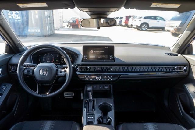 Used 2025 Honda Civic Sport image 13