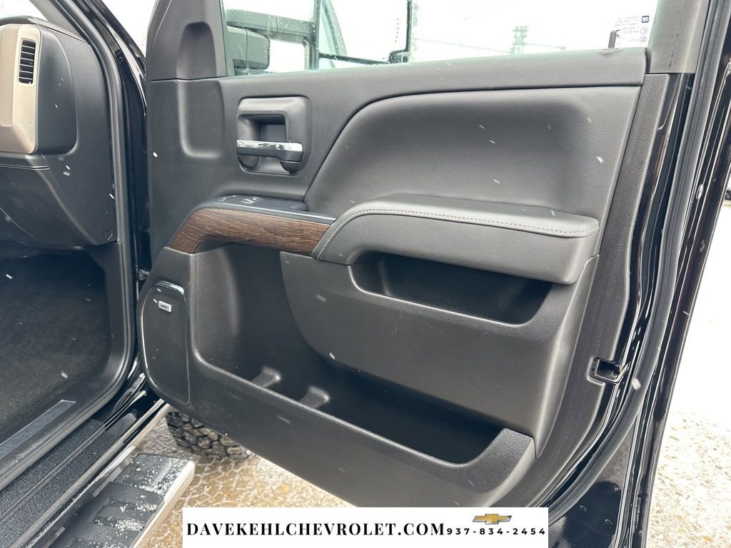 Used 2018 GMC Sierra 2500 Denali w/ Duramax Plus Package image 24