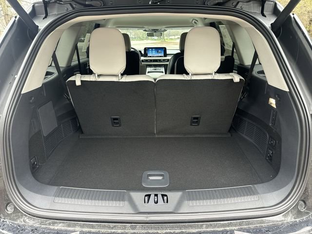 New 2026 Lincoln Aviator AWD image 25