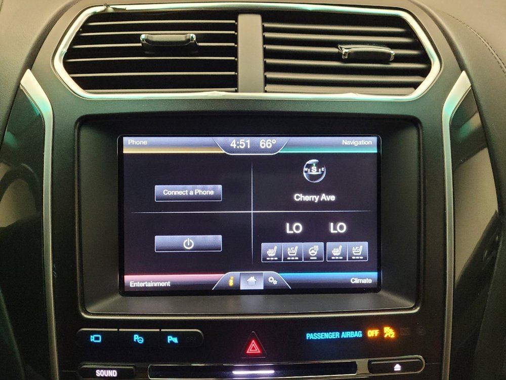 Used 2016 Ford Explorer Platinum AWD/4WD image 25