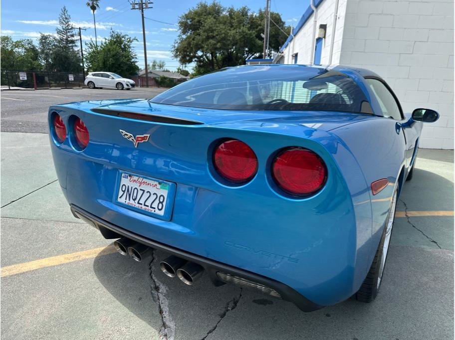 Used 2008 Chevrolet Corvette Coupe w/ Preferred Equipment Group RWD image 6