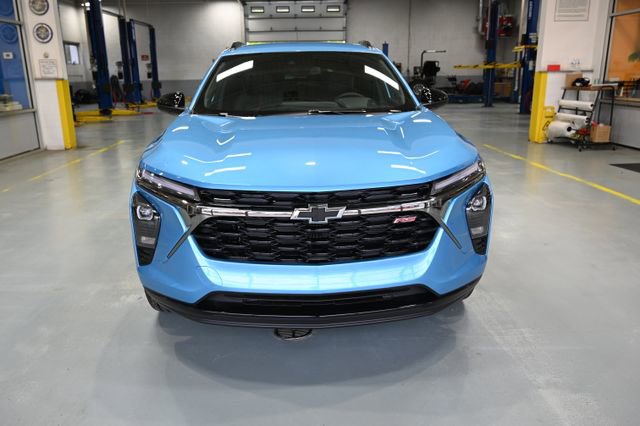 New 2026 Chevrolet Trax RS w/ Driver Confidence Package FWD image 2