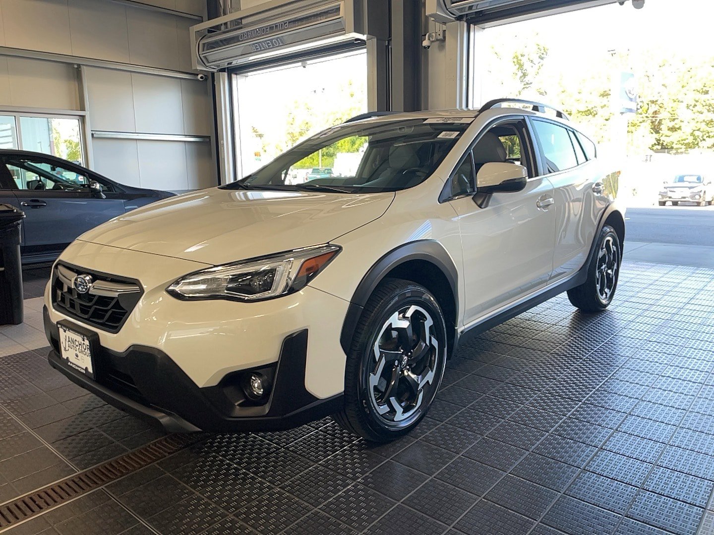 Used 2023 Subaru Crosstrek 2.5i Limited AWD/4WD image 3