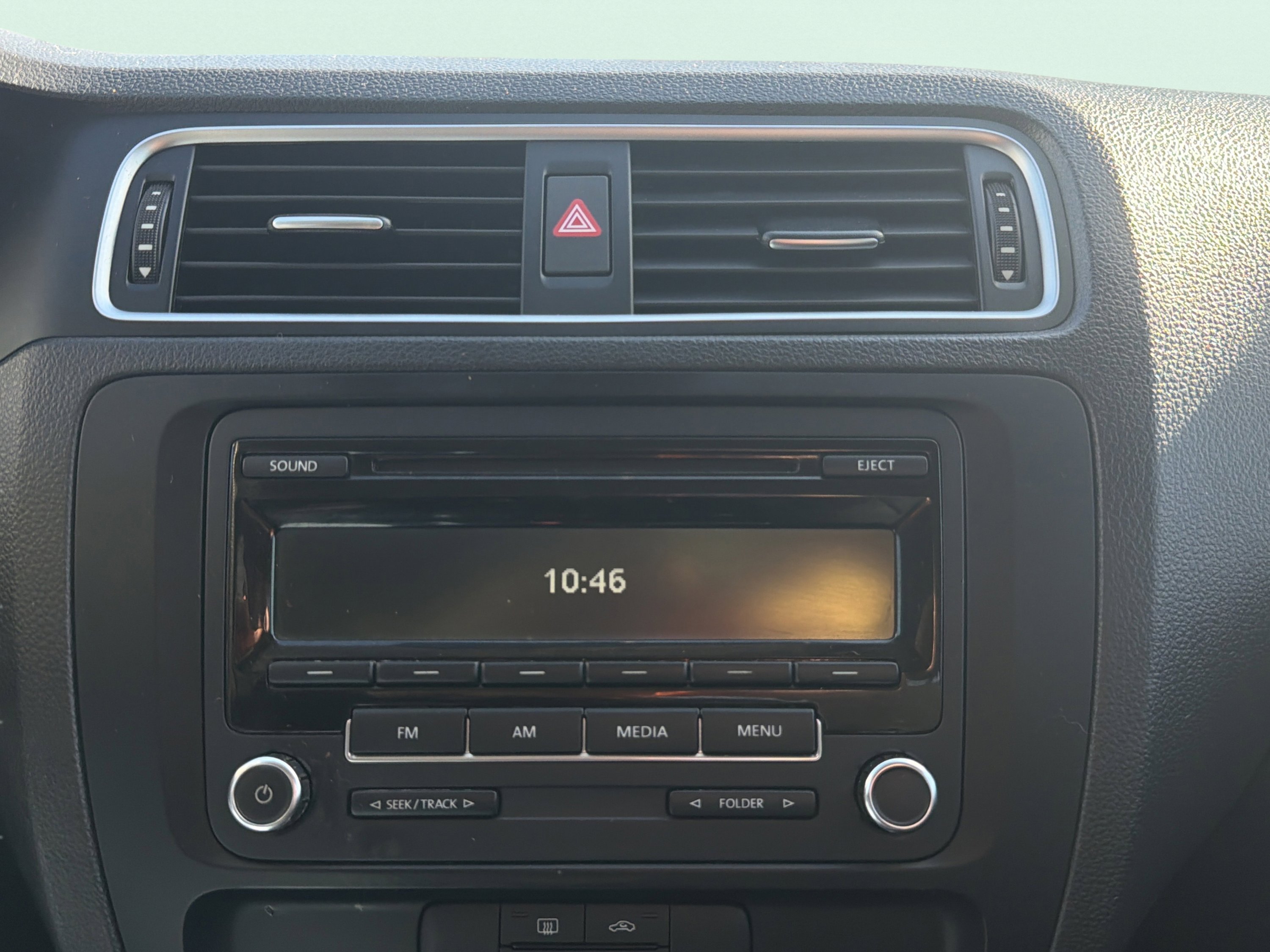 Used 2014 Volkswagen Jetta S image 48