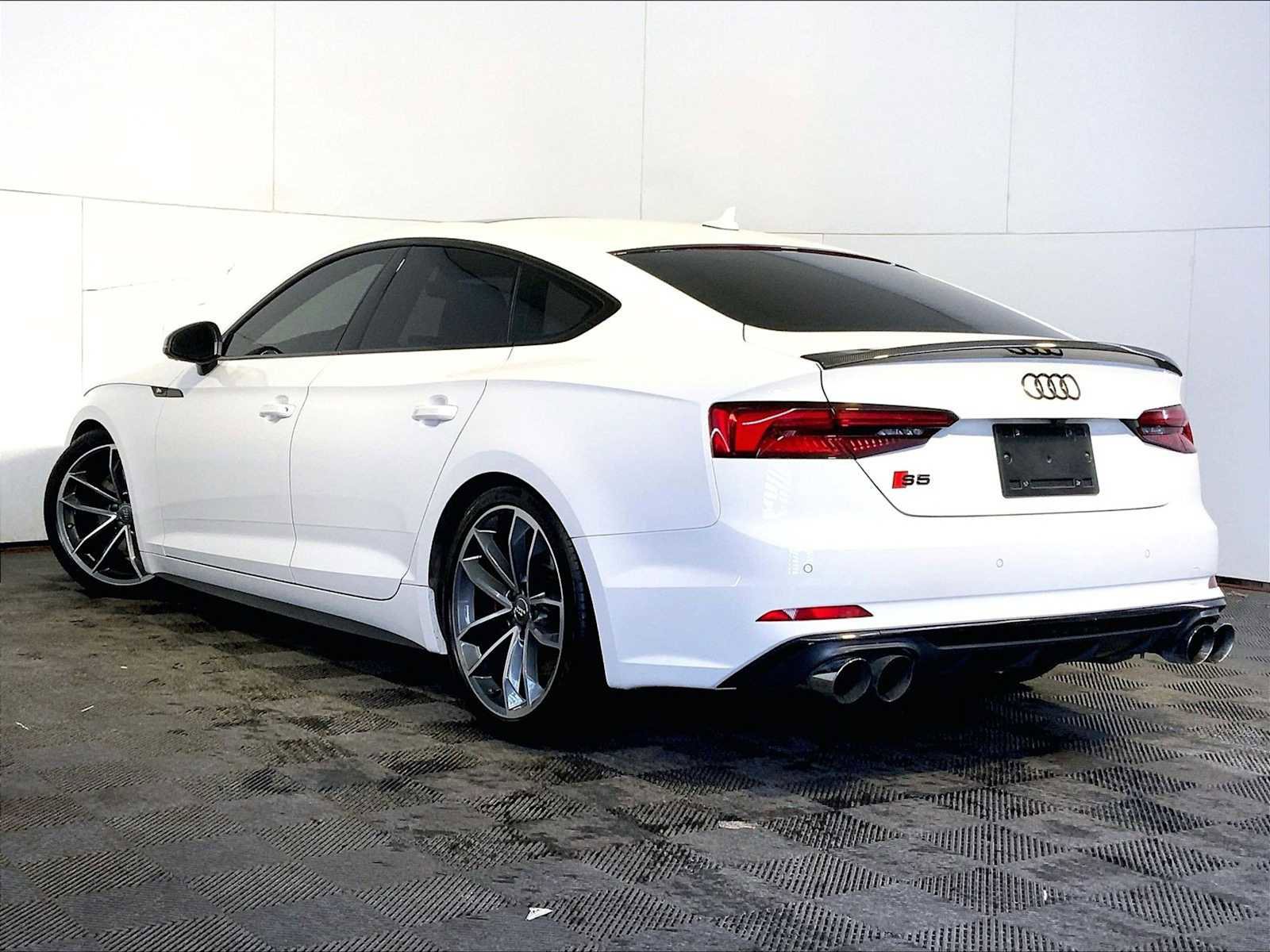 Used 2018 Audi S5 Prestige w/ S Sport Package image 3