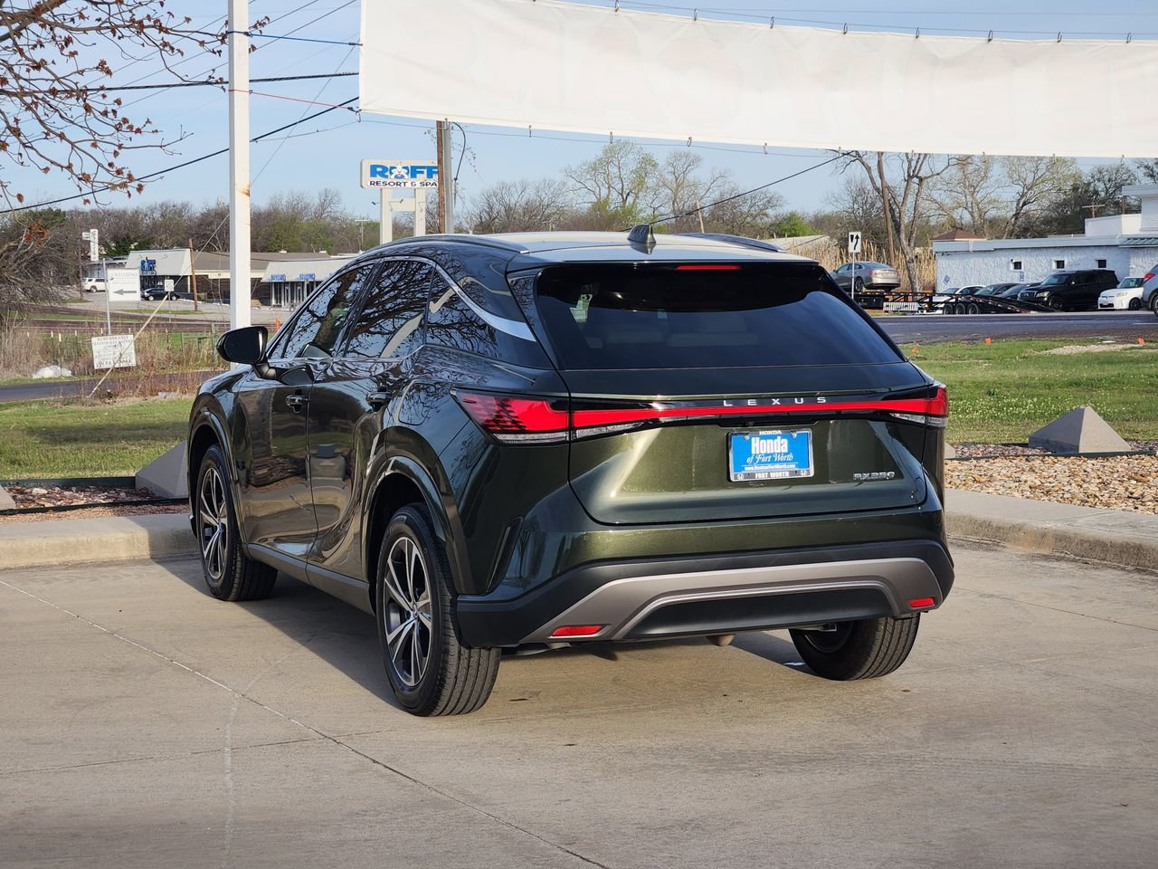 Used 2024 Lexus RX 350 Premium w/ Accessory Package (Z1) image 7