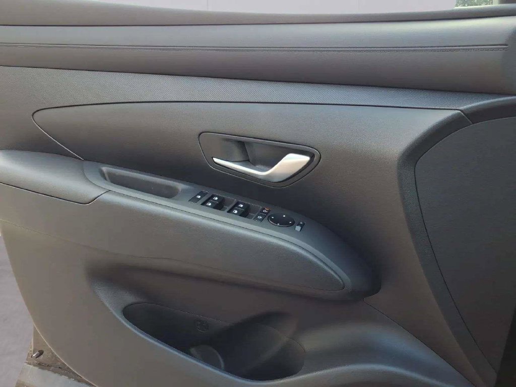New 2027 Hyundai Santa Cruz SE FWD image 10