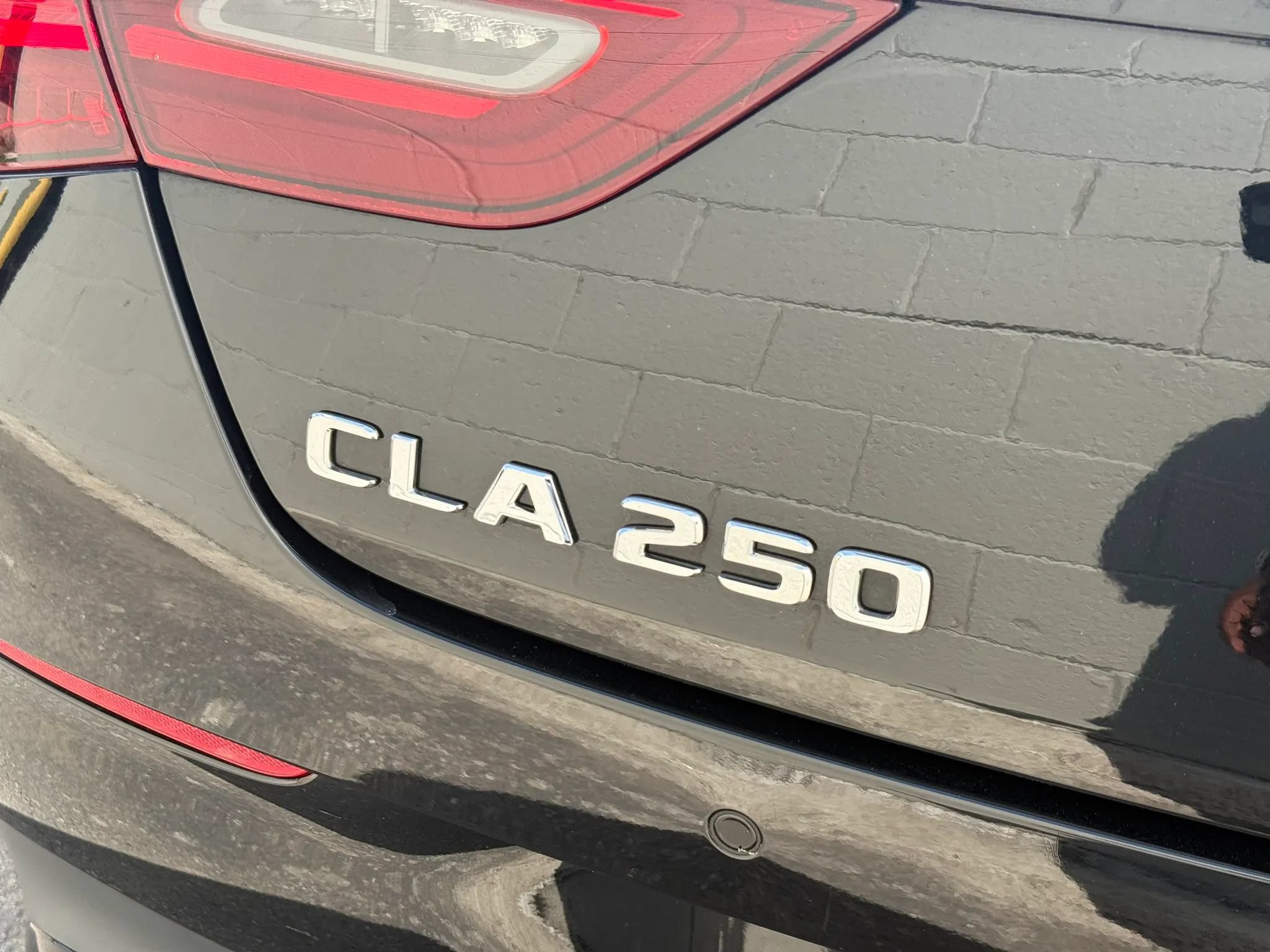 Used 2025 Mercedes-Benz CLA 250 4MATIC w/ AMG Night Package image 31