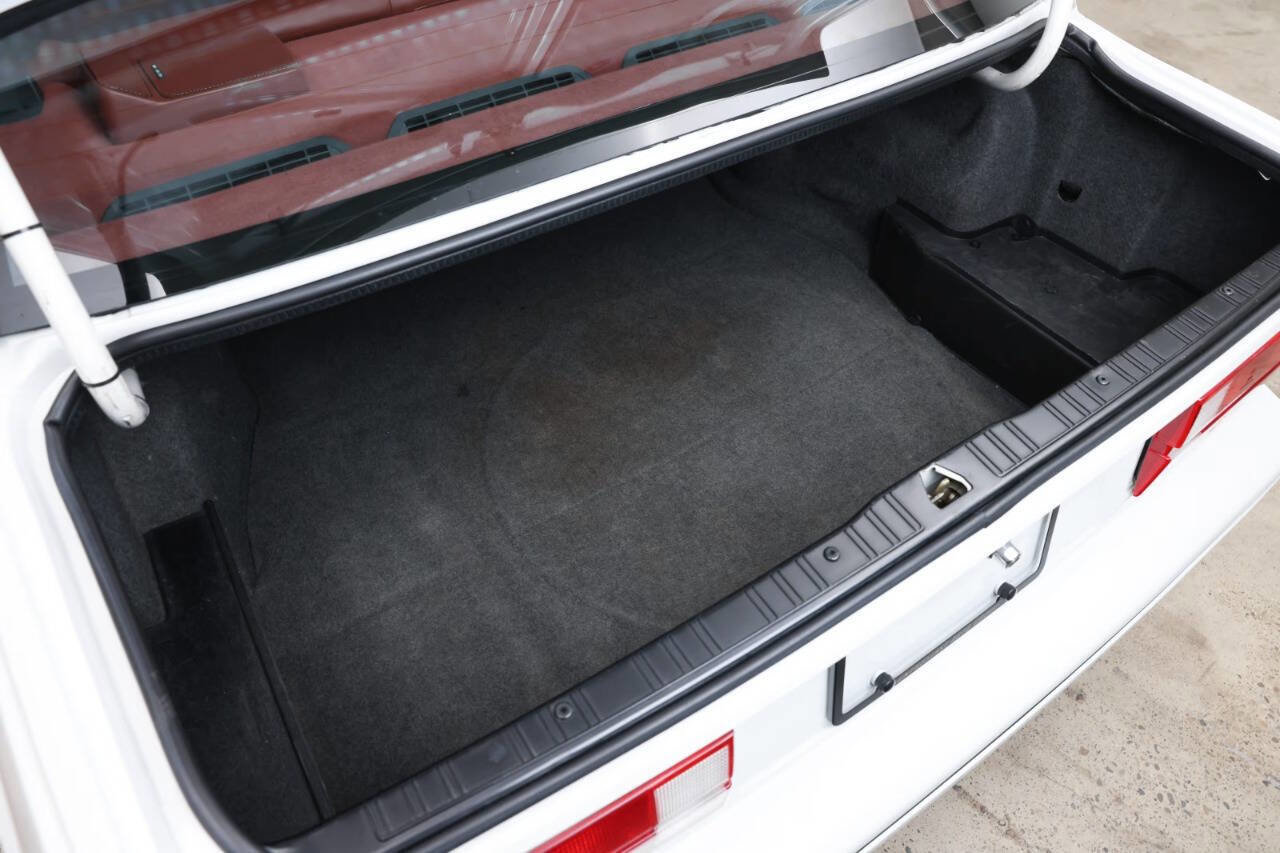 Used 1988 BMW M3 Coupe image 93