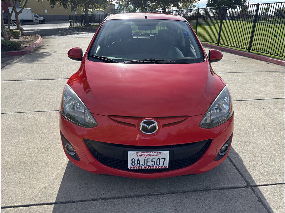 Used 2011 MAZDA MAZDA2 Touring FWD image 3
