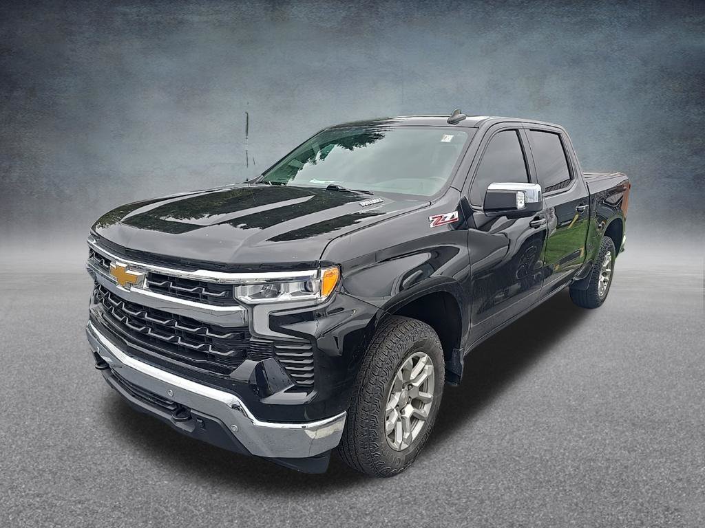 Used 2024 Chevrolet Silverado 1500 LT w/ Z71 Off-Road Package AWD/4WD image 4