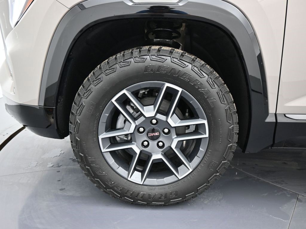 New 2026 GMC Terrain AT4 w/ Convenience Package III image 8