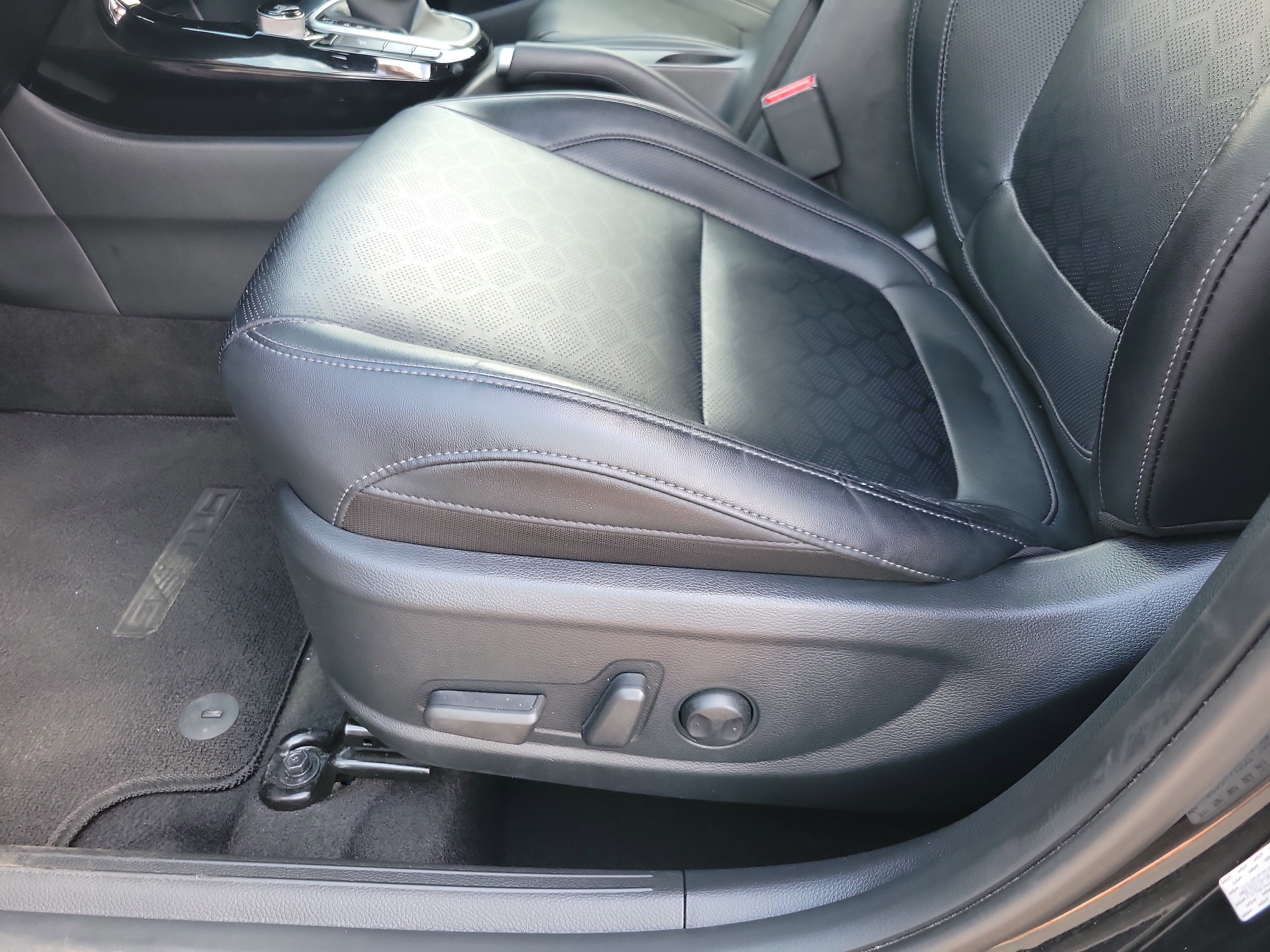 Used 2024 Kia Seltos EX image 5