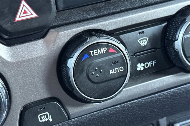 Used 2022 Toyota Tacoma Limited image 29