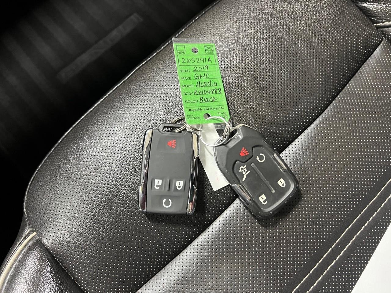 Used 2019 GMC Acadia Denali w/ Technology Package image 34