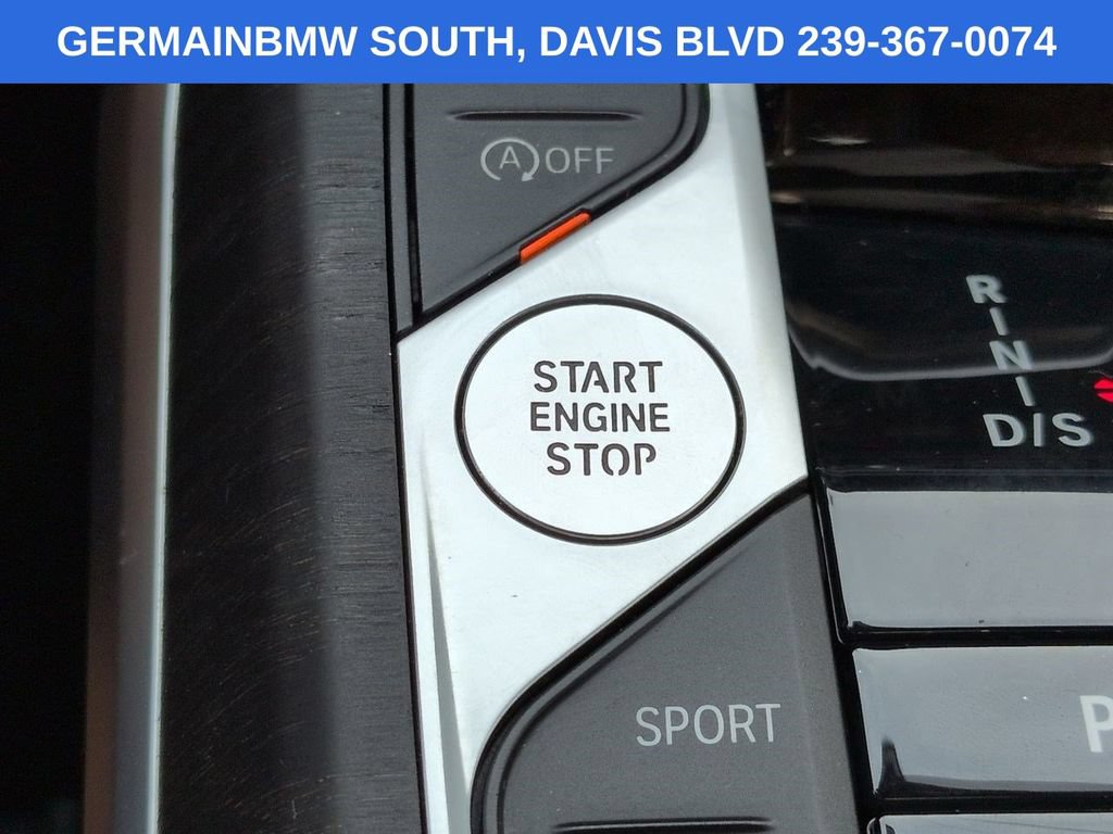 Certified 2024 BMW 330i Sedan w/ Convenience Package RWD image 32