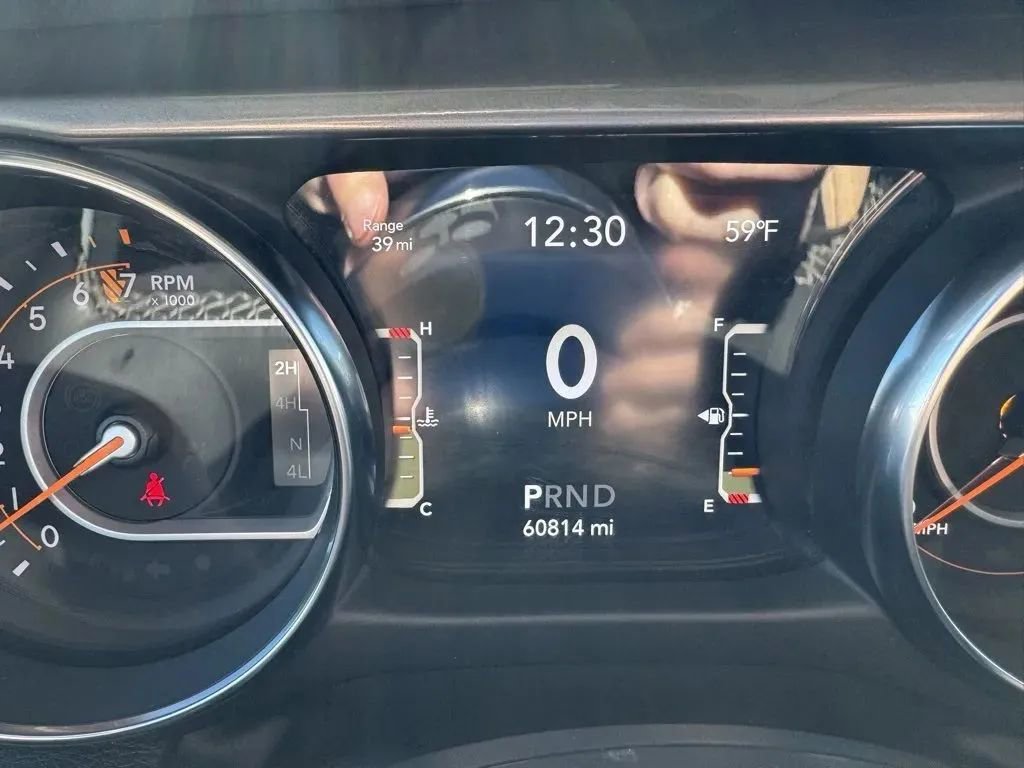 Used 2023 Jeep Gladiator Overland image 23