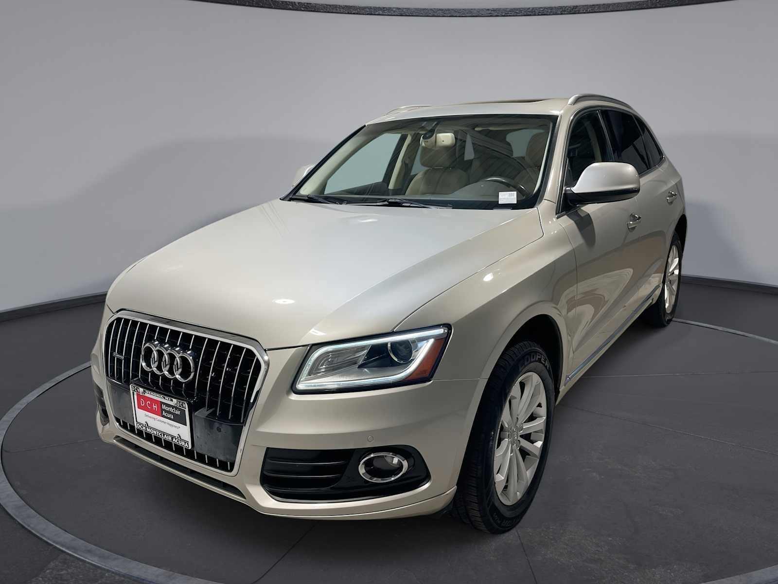 Used 2015 Audi Q5 2.0T Premium Plus w/ Technology Package AWD/4WD image 1
