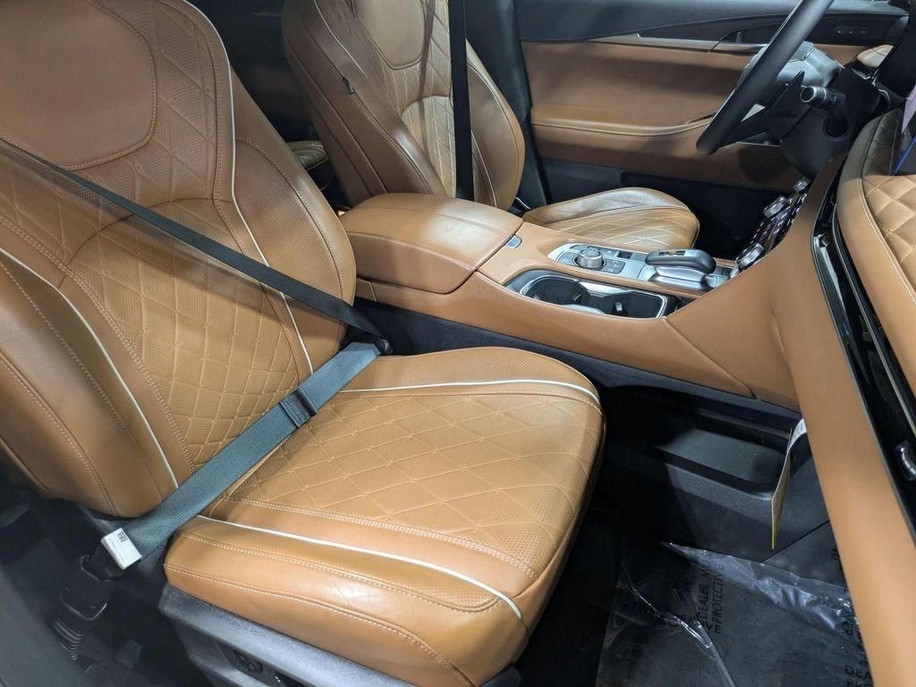 Certified 2025 INFINITI QX60 Autograph w/ Cargo Package image 31