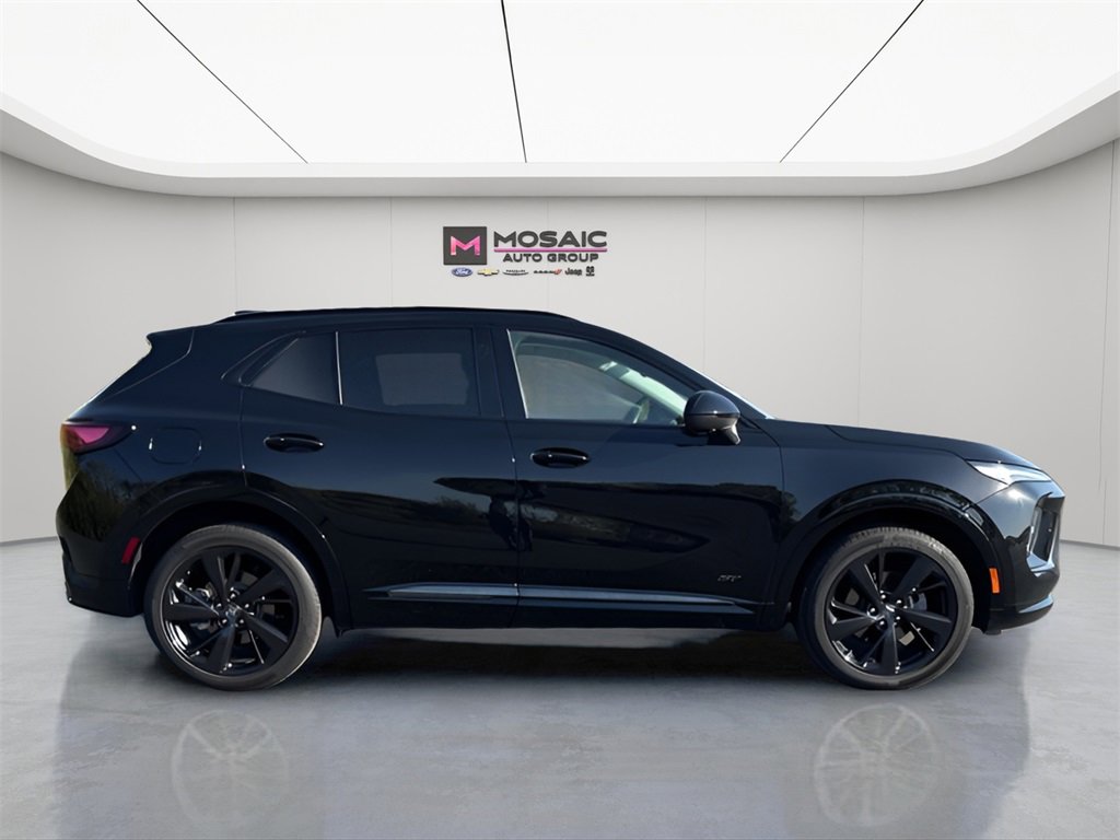 Used 2024 Buick Envision Sport Touring image 8