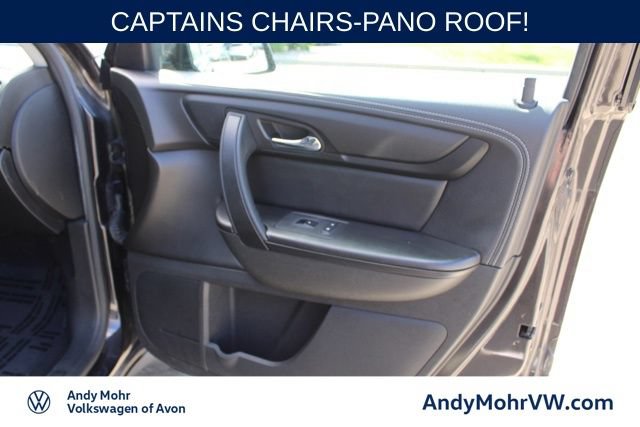 Used 2017 Chevrolet Traverse LT FWD image 19