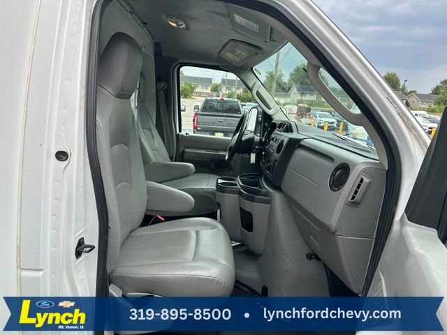 Used 2013 Ford E-450 and Econoline 450 Super Duty RWD image 5