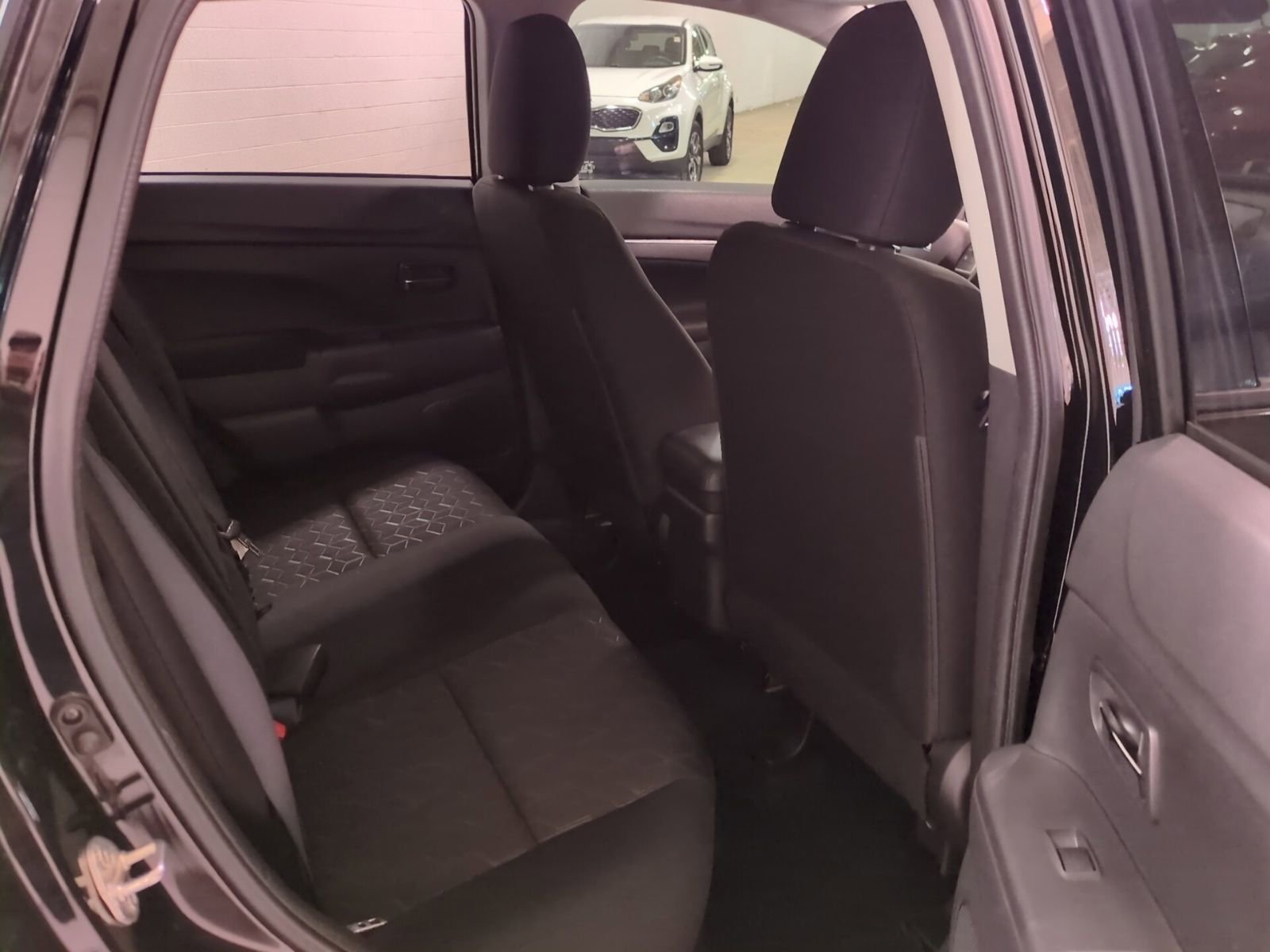 Used 2022 Mitsubishi Outlander Sport ES image 12