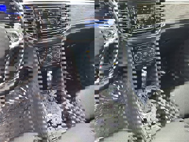 Used 2022 Volkswagen Atlas Cross Sport SE image 14