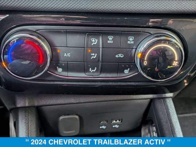 Used 2024 Chevrolet TrailBlazer ACTIV w/ Driver Confidence Package AWD/4WD image 27