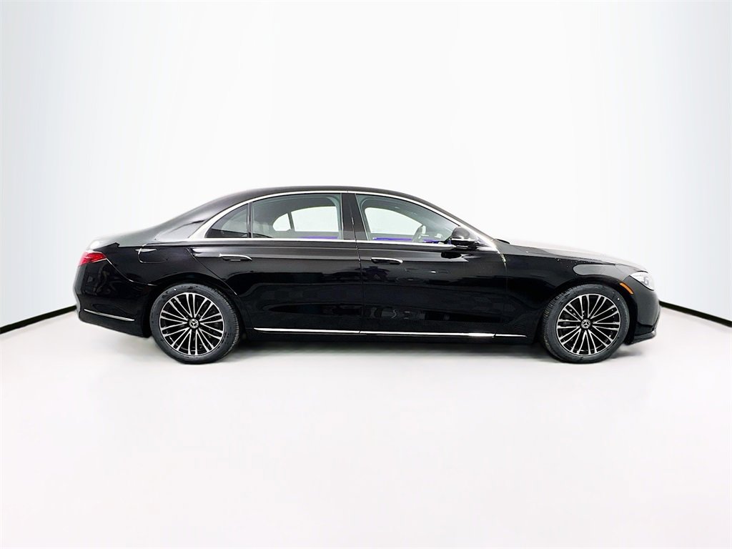 New 2025 Mercedes-Benz S 580e 4MATIC Sedan image 8