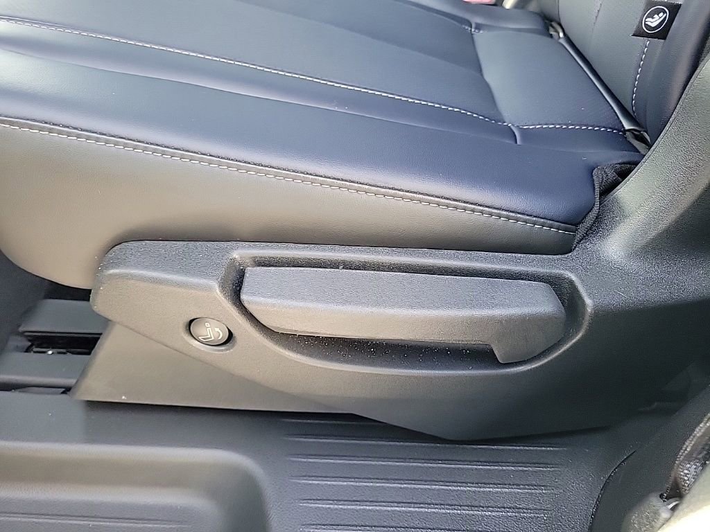 Certified 2026 INFINITI QX60 Sport w/ Dark Cargo Package image 32